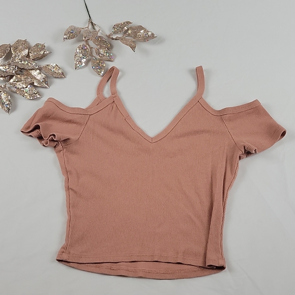 Bozzolo pink off shoulder crop top - Picture 4 of 4